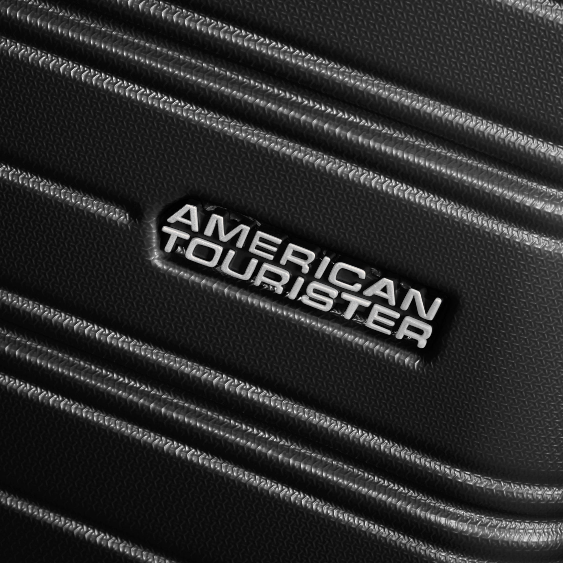 American Tourister Luggage American Tourister High Turn Spinner Expandable Medium Luggage