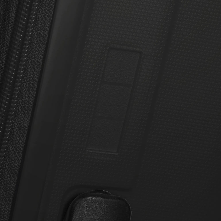 American Tourister Luggage American Tourister Rejoy Spinner Expandable Medium Luggage