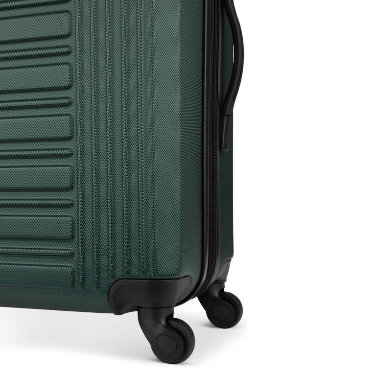 Atlantic Luggage Atlantic Acclaim II Expandable 28" Large Luggage