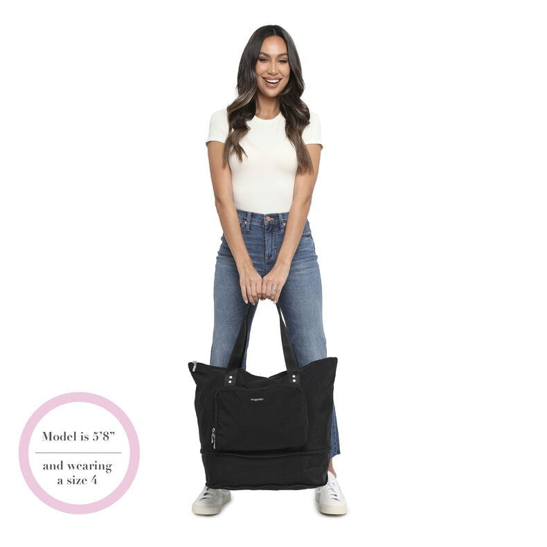 Baggallini Tote Bag Baggallini Carryall Expandable Packable Tote