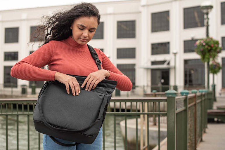 Peak Design Everyday Tote 15L