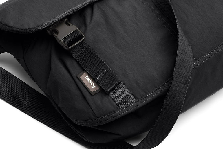 Bellroy Cinch Messenger Bag