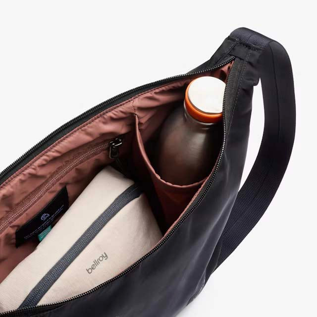 Bellroy Cross-Body Bag Bellroy Laneway Crescent Bag 7L