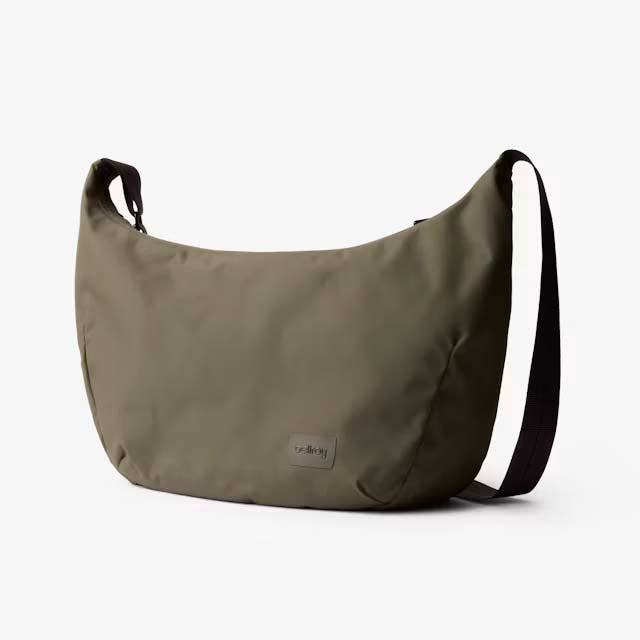 Bellroy Cross-Body Bag Sea Kelp Bellroy Laneway Crescent Bag 7L
