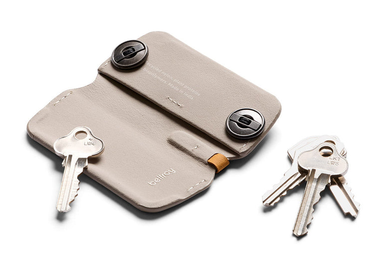 Bellroy Key Cover Plus - Third Edition - INNOVERA™ Edition - INNOVERA™ Tahini