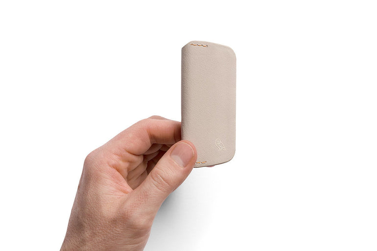 Bellroy Key Cover Plus - Third Edition - INNOVERA™ Edition - INNOVERA™ Tahini
