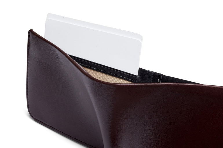 Bellroy Hide & Seek - LO - Deep Plum