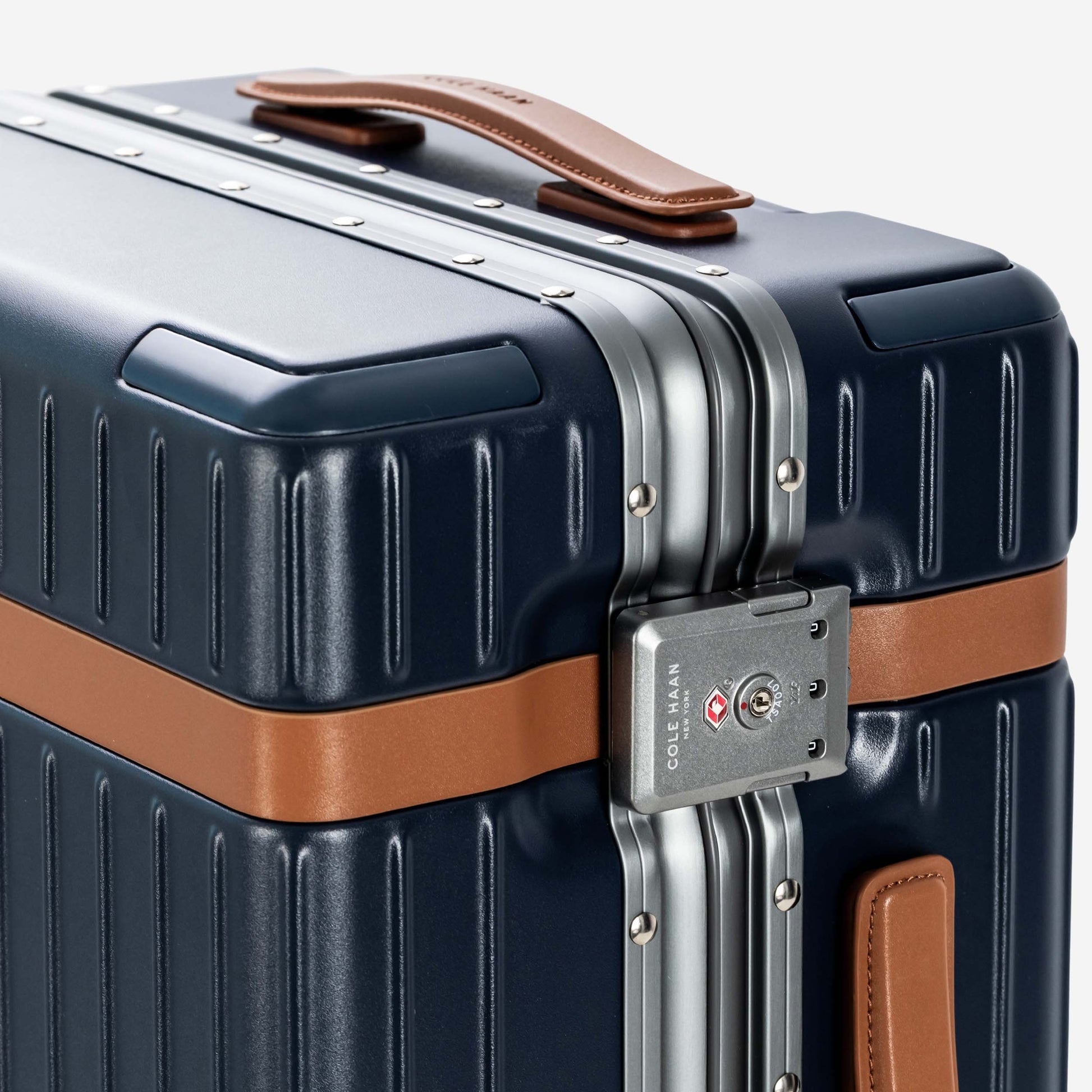 Cole Haan Luggage Cole Haan Legacy Grand Pro Premium Hardside Large Checked Luggage