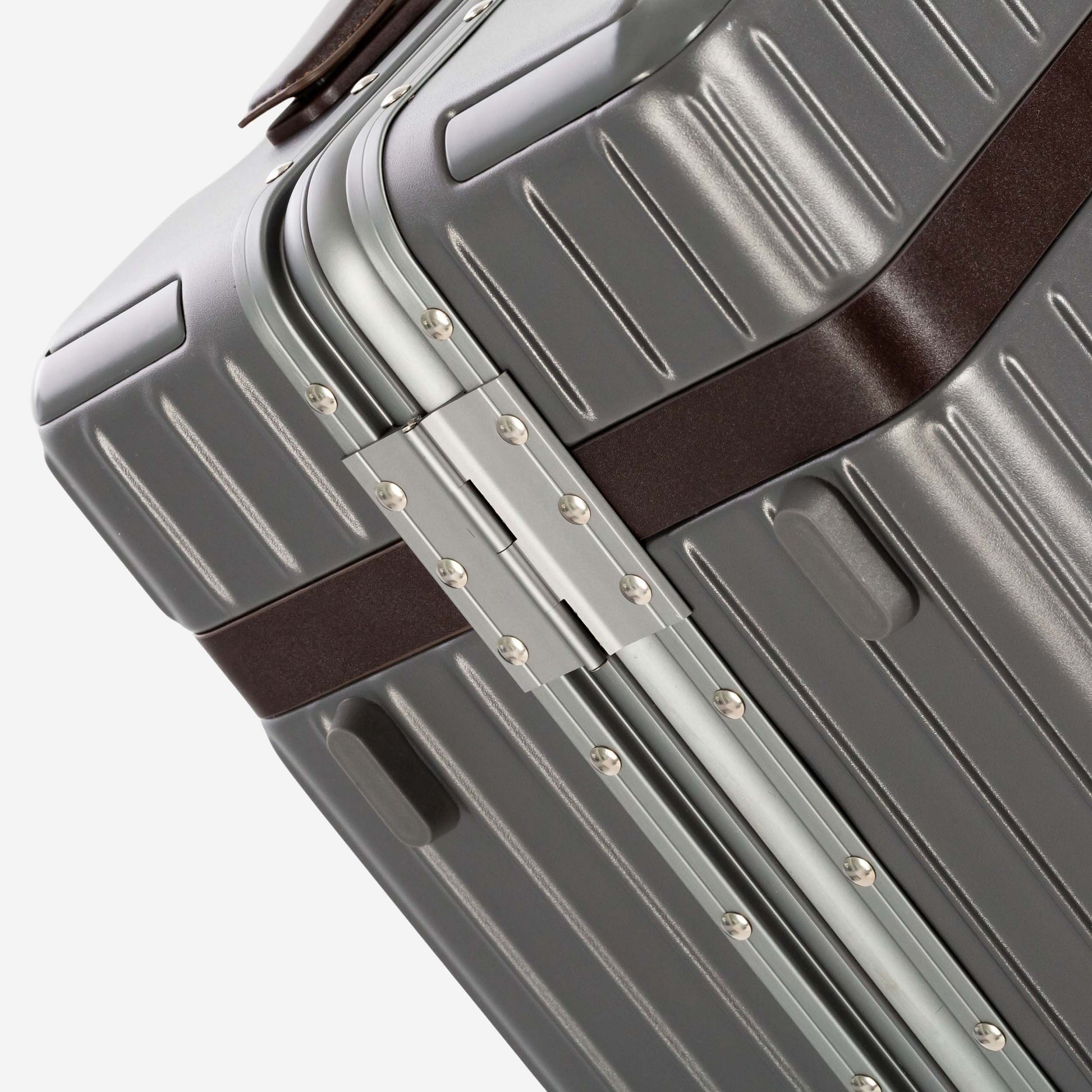 Cole Haan Luggage Cole Haan Legacy Grand Pro Premium Hardside Large Checked Luggage