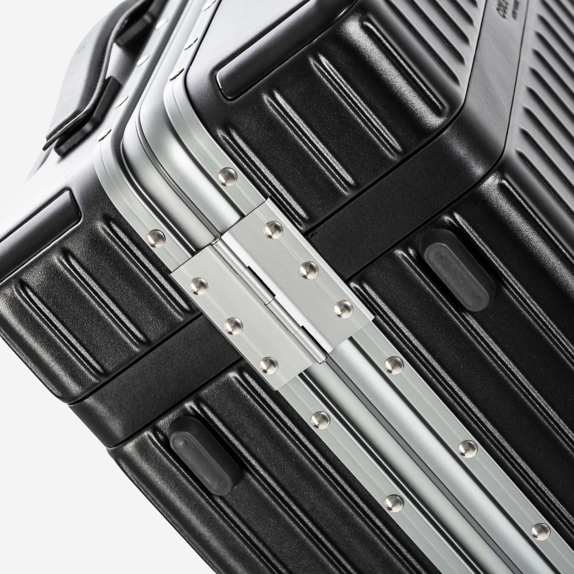 Cole Haan Luggage Cole Haan Legacy Grand Pro Premium Hardside Large Checked Luggage