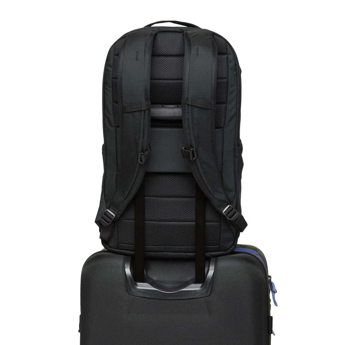 Cotopaxi Backpacks Cotopaxi Black Cotopaxi Allpa 26L Daypack - Cotopaxi Black
