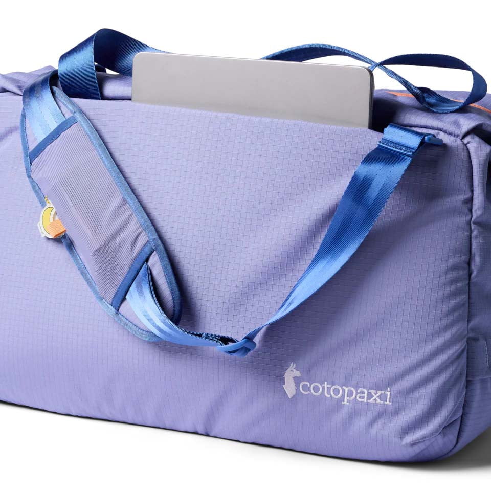 Cotopaxi Duffles Aster Cotopaxi Viaje 45L Travel Duffel - Aster