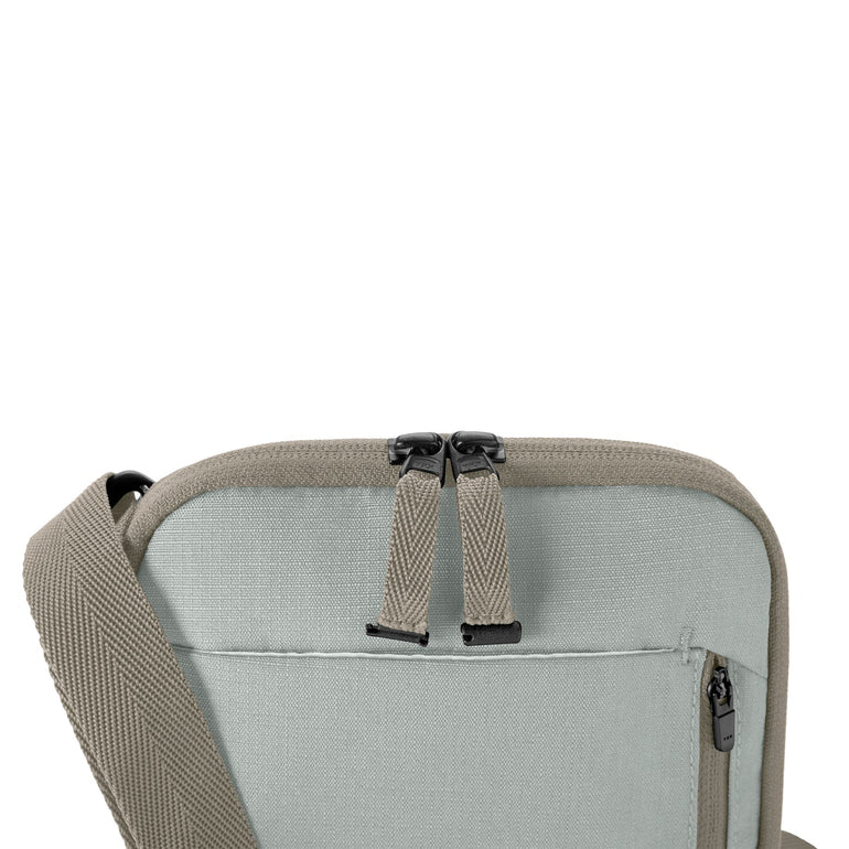 Eagle Creek Cross-Body Bag Eagle Creek Stash RFID Crossbody Bag