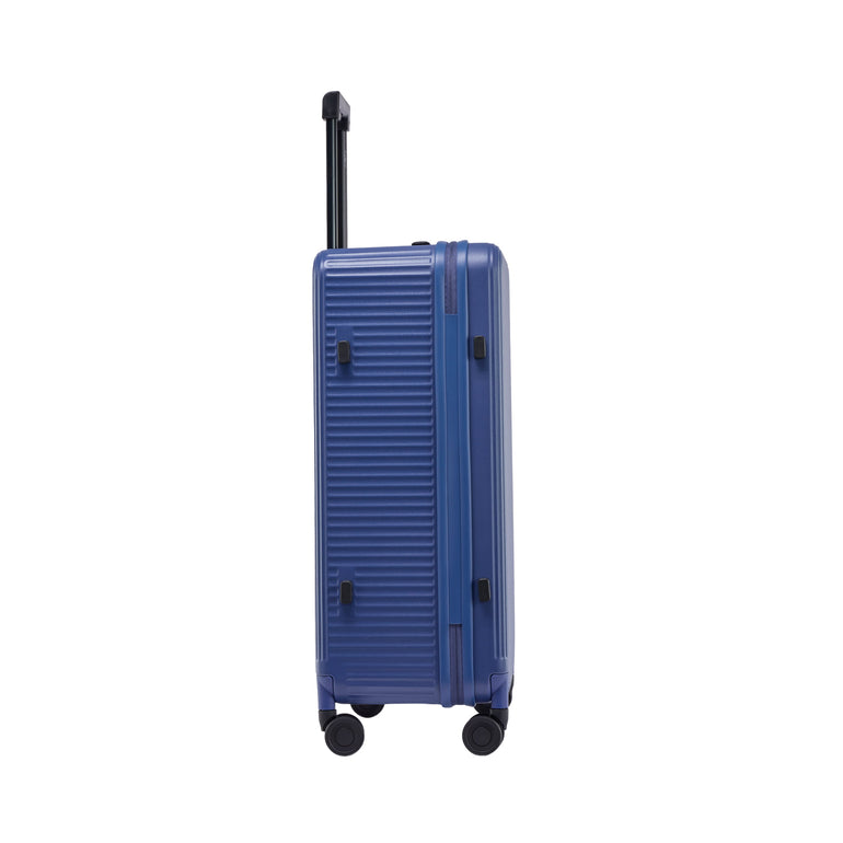 Explorer Luggage Explorer Axis Medium Luggage