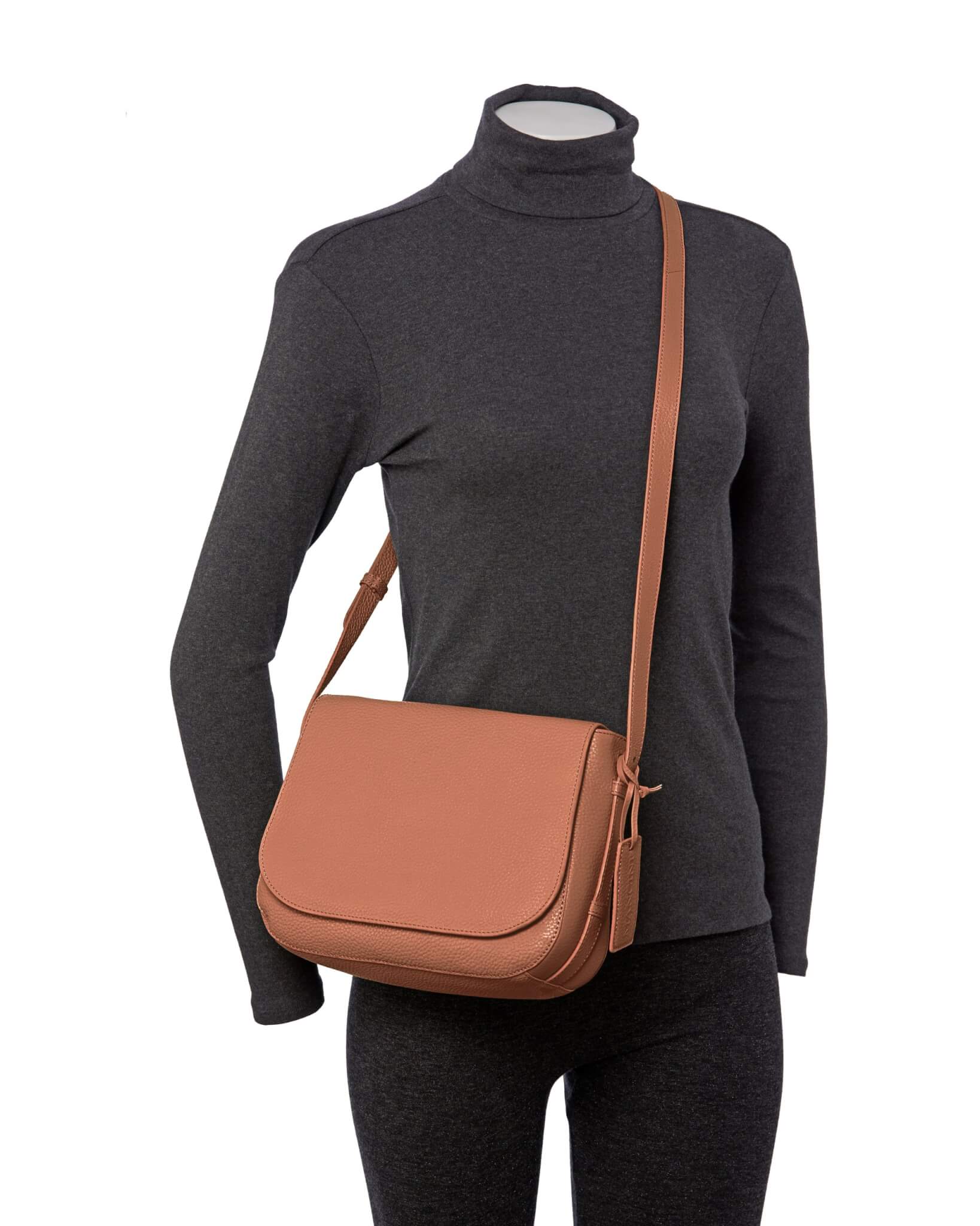 Mancini Handbags Mancini Pebbled Amy Leather Crossbody bag