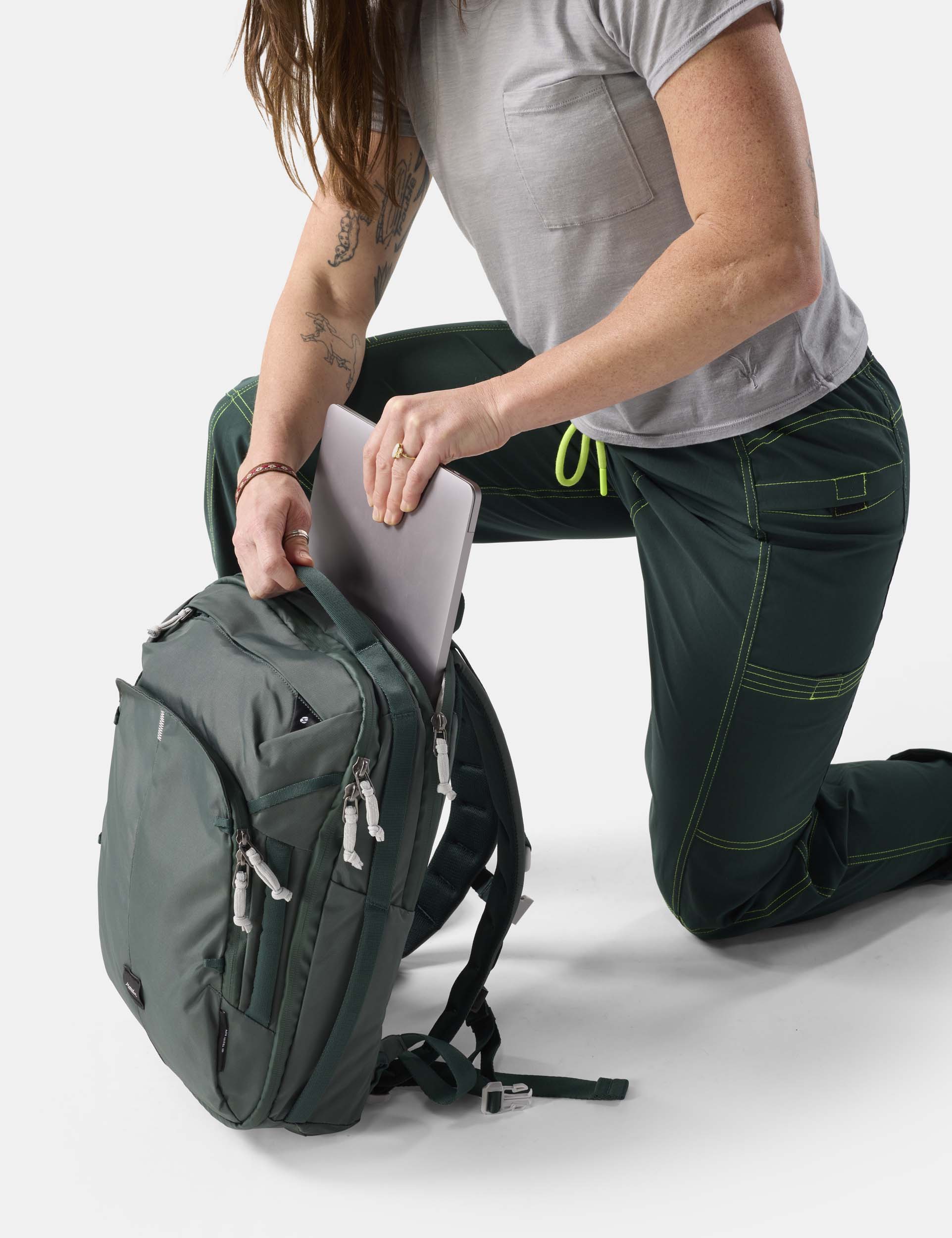 Matador Backpacks Matador 18L Personal Item Travel Pack