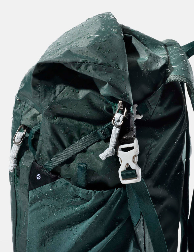 Matador Backpacks Matador 18L Waterproof Packable Backpack
