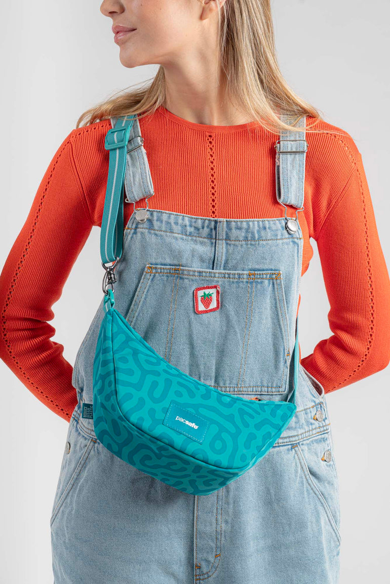 Pacsafe Cross-Body Bag Pacsafe GO Anti-Theft Lunar Crossbody