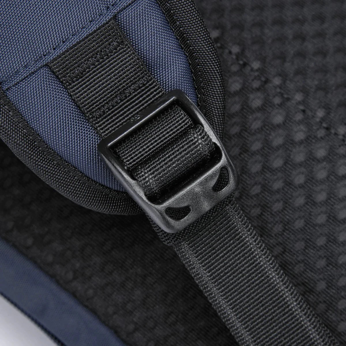 Pacsafe Cross-Body Bag Pacsafe Vibe 325 Anti-Theft Sling Pack