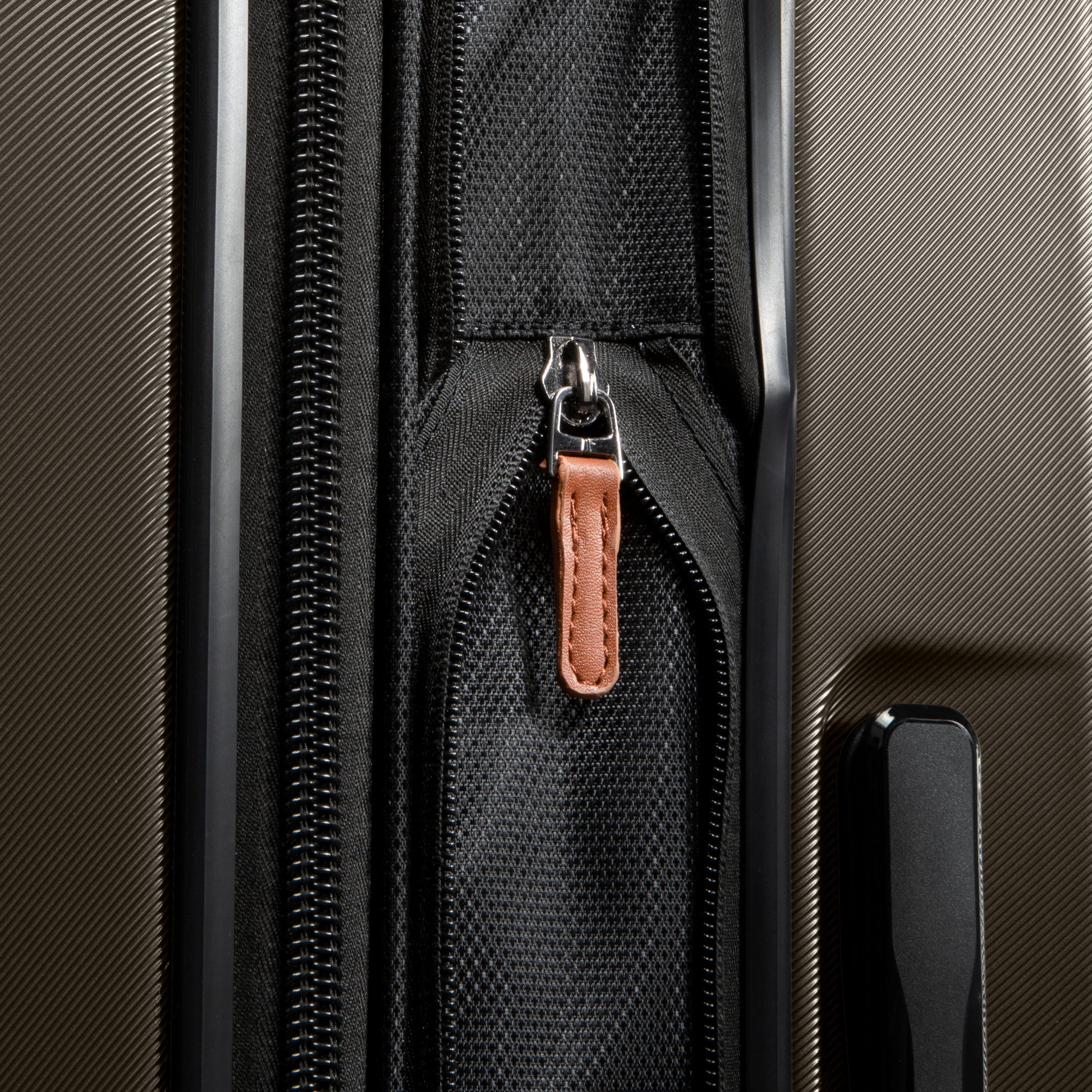 Ricardo Beverly Hills Luggage Ricardo Beverly Hills Montecito 2.0 Hardside Carry-On Expandable Spinner Luggage