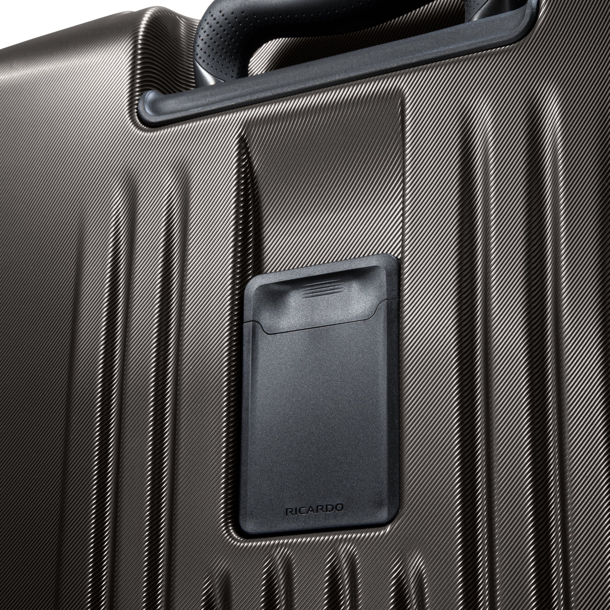 Ricardo Beverly Hills Luggage Ricardo Beverly Hills Montecito 2.0 Hardside Carry-On Expandable Spinner Luggage