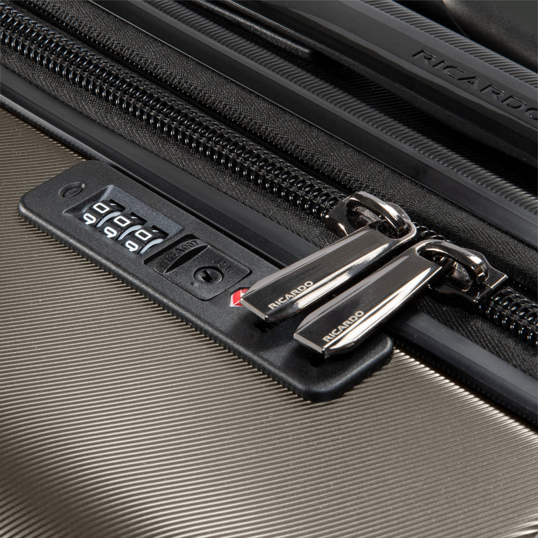 Ricardo Beverly Hills Luggage Ricardo Beverly Hills Montecito 2.0 Hardside Carry-On Expandable Spinner Luggage