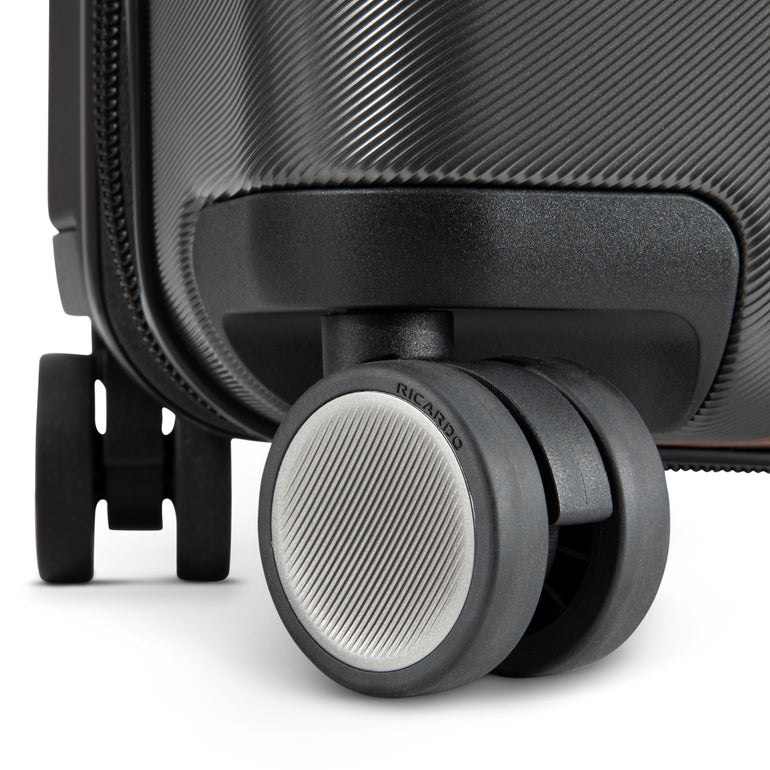 Ricardo Beverly Hills Luggage Ricardo Beverly Hills Montecito 2.0 Hardside Carry-On Expandable Spinner Luggage