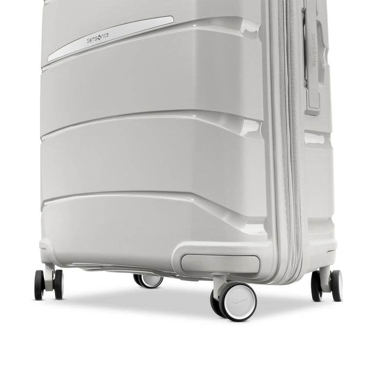 Samsonite Luggage Samsonite Outline Pro Carry-On Spinner Luggage