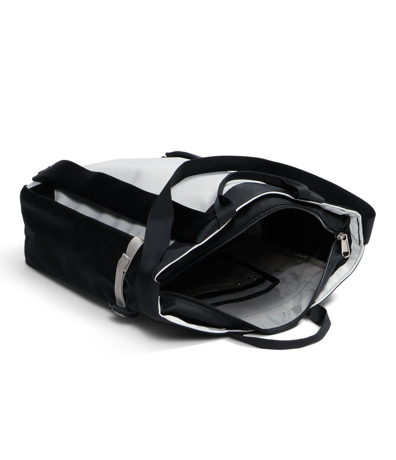 The North Face Backpacks Cumulus Cloud/TNF Black/Stone Slab The North Face Base Camp Tote Pack - Cumulus Cloud/TNF Black/Stone Slab