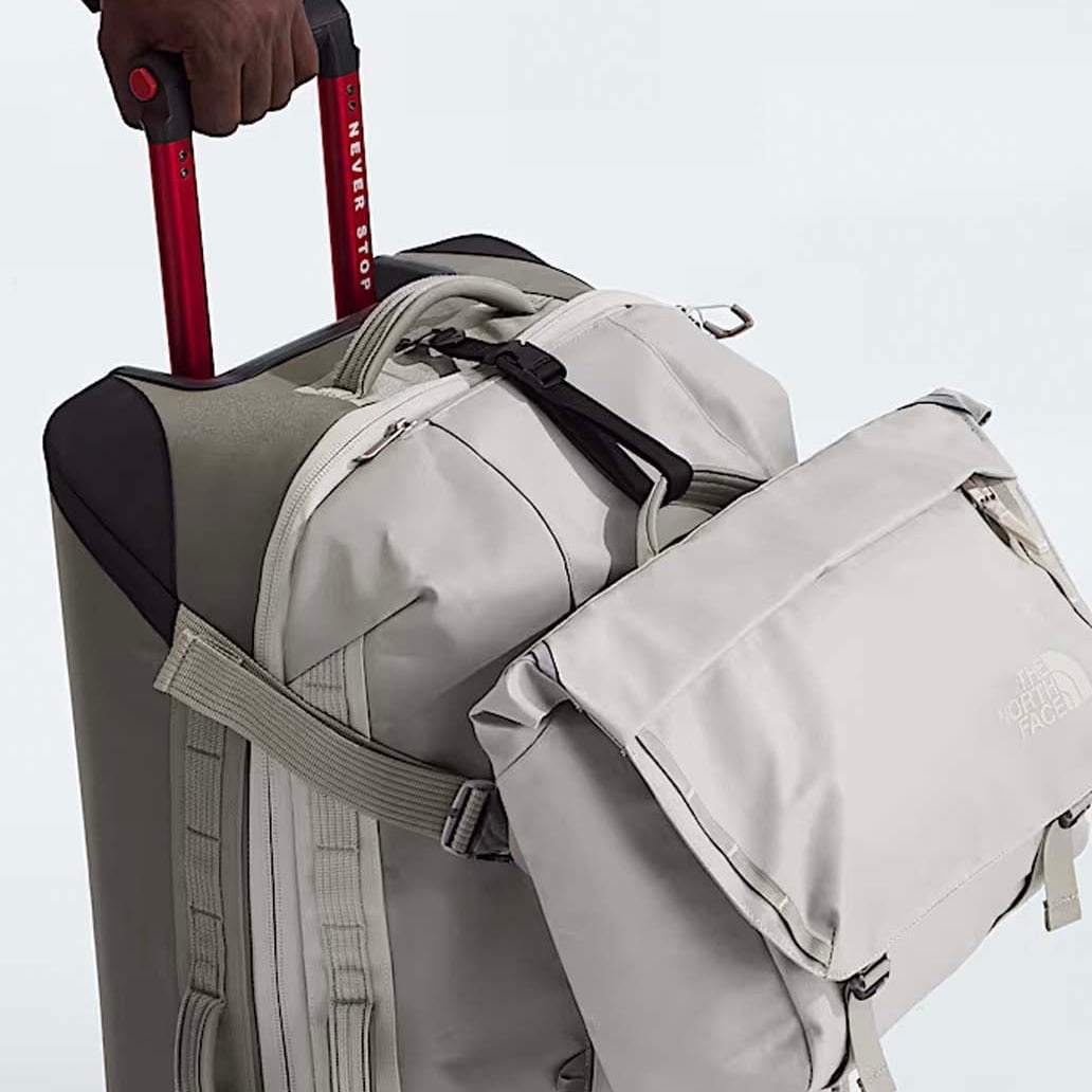 The North Face Luggage Soapstone/Slate Rock The North Face Base Camp Rolling Thunder—22'' Luggage - Soapstone/Slate Rock