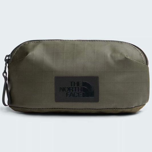 The North Face Travel Accessories New Taupe Green/TNF Black The North Face Base Camp Voyager Pro Travel Pouch - New Taupe Green/TNF Black