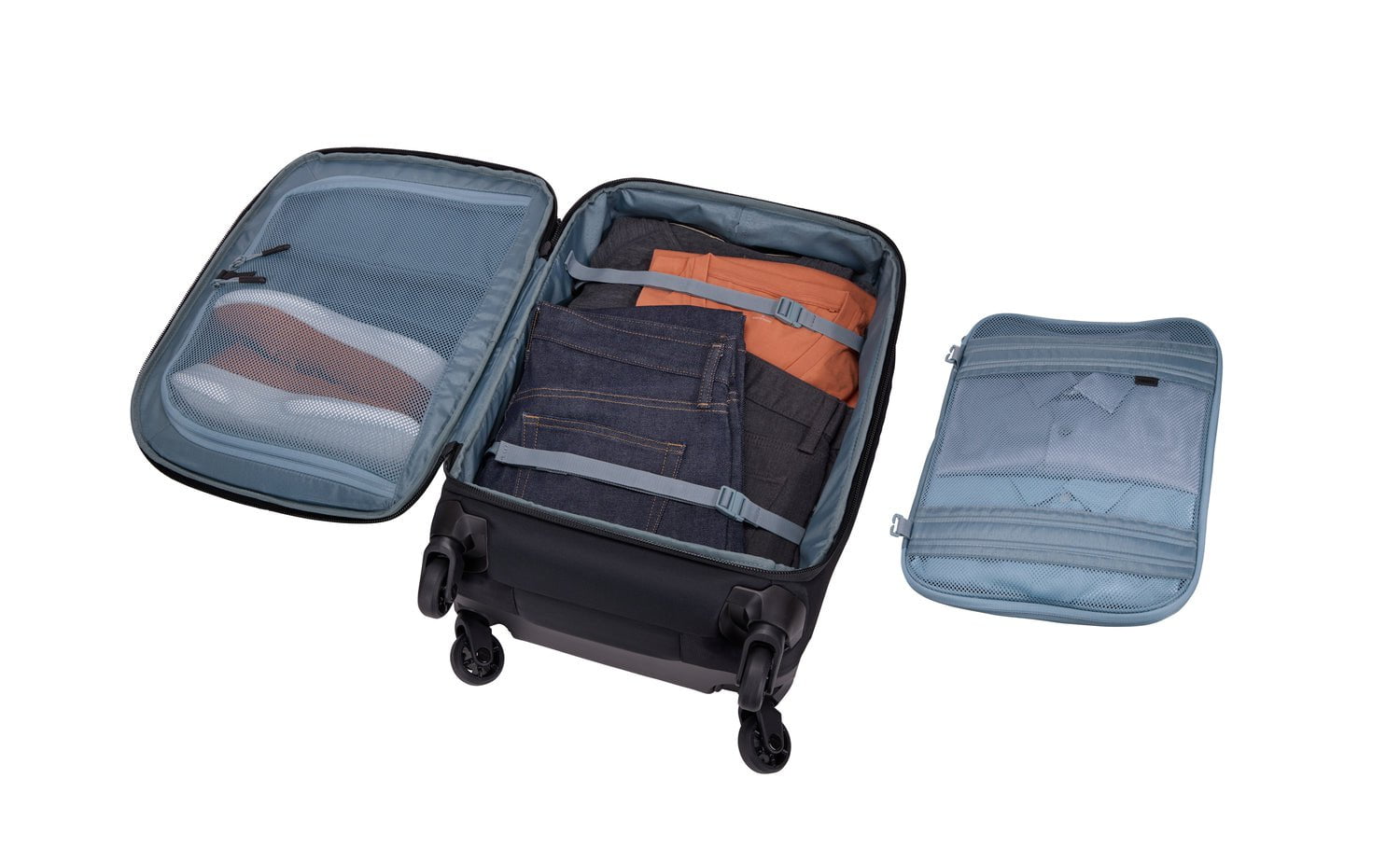 Thule Luggage Black Thule Subterra 2 Carry-On Spinner Luggage - Black