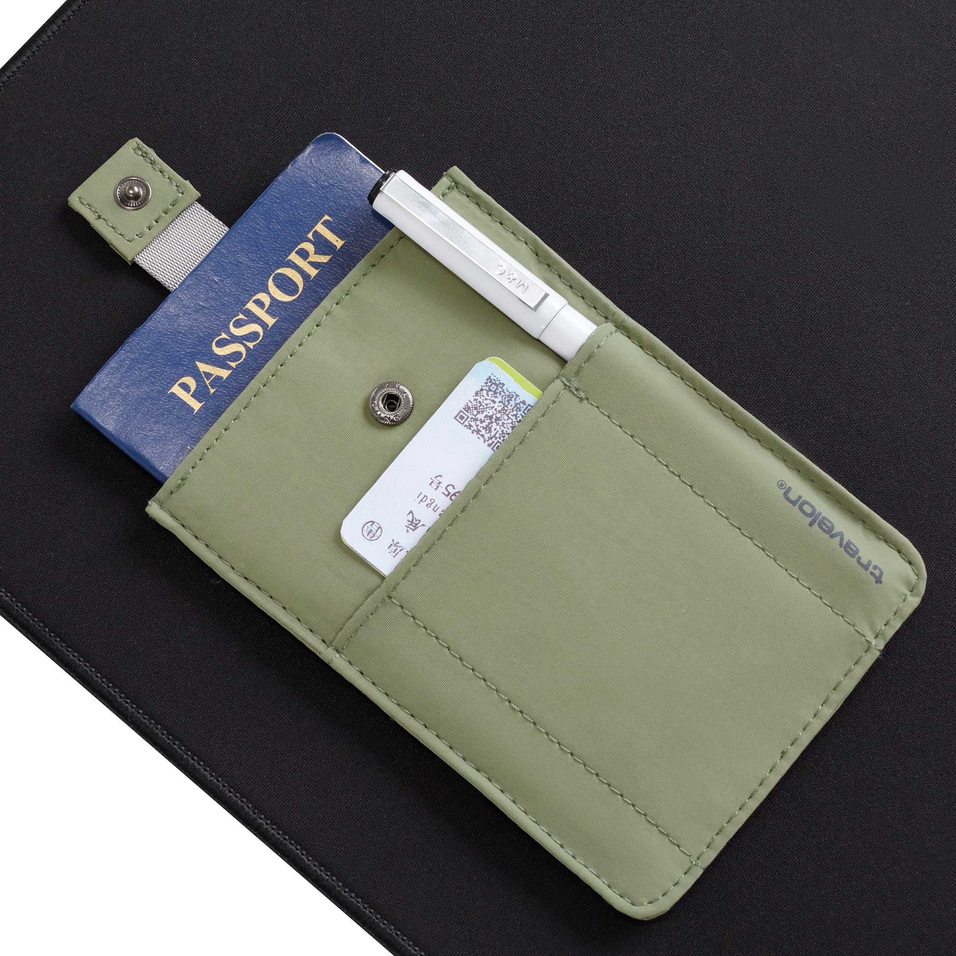 Travelon Passport Case Travelon RFID Blocking Pull-Up Passport Holder