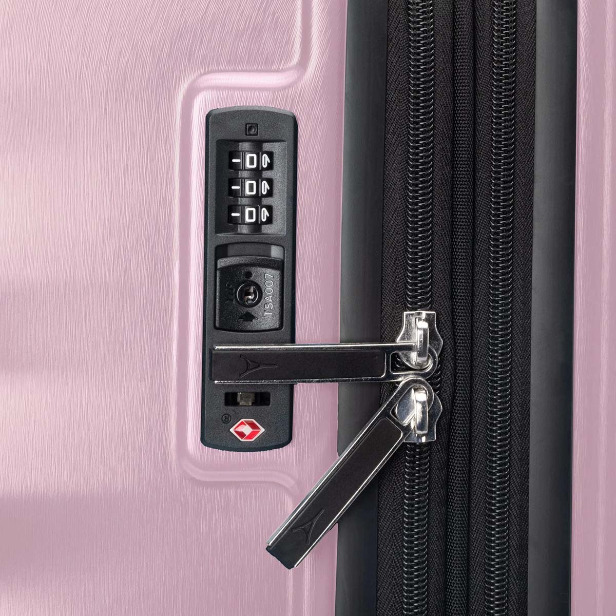 Travelpro Luggage Travelpro Maxlite Air V2 Medium Check-In Hardside Spinner