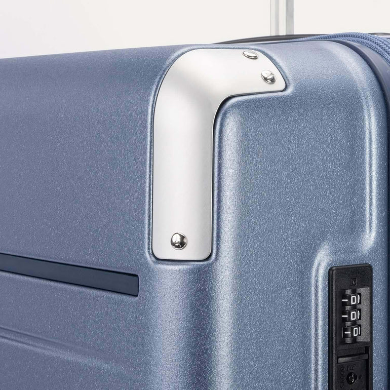 Travelpro Luggage Travelpro Platinum Elite Check-In Hardside Spinner Medium Luggage