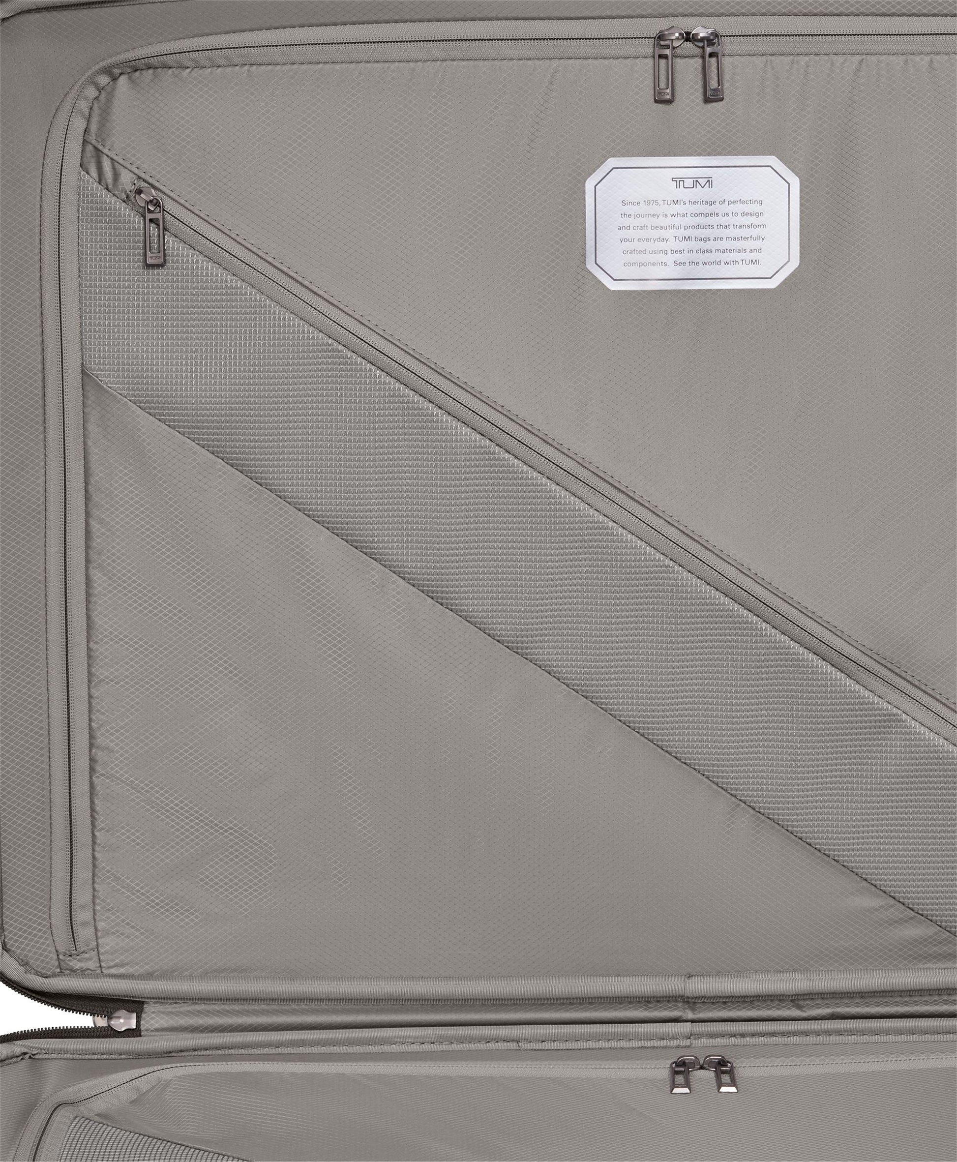 Tumi Luggage Tumi 19 Degree Lite Extended Trip 4 Wheeled Packing Case Large Luggage