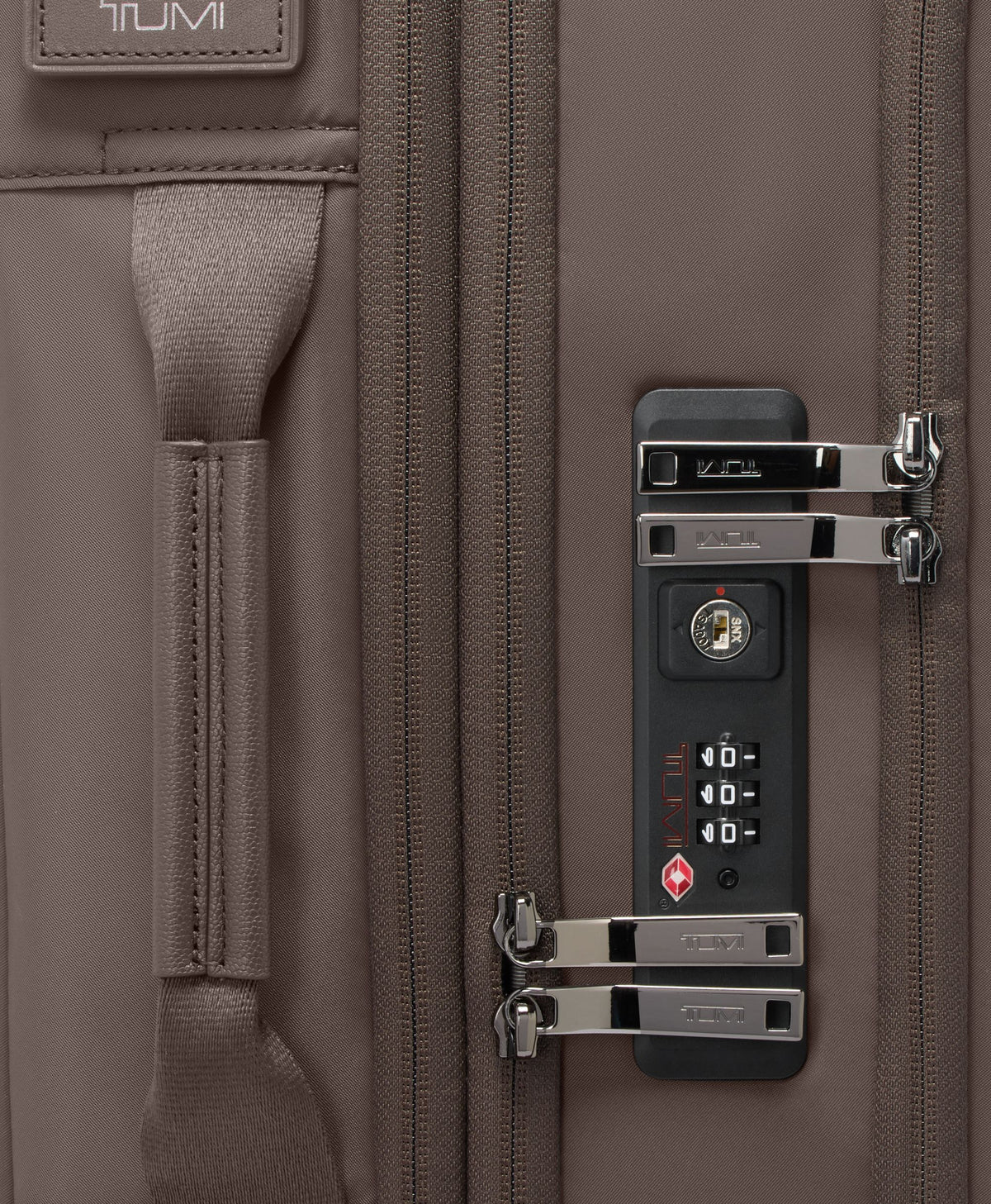 Tumi Luggage Tumi Voyageur Léger Dual Access Expandable Carry-On Luggage