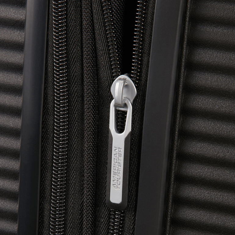 American Tourister Luggage American Tourister Curio Spinner Carry-On Expandable Luggage