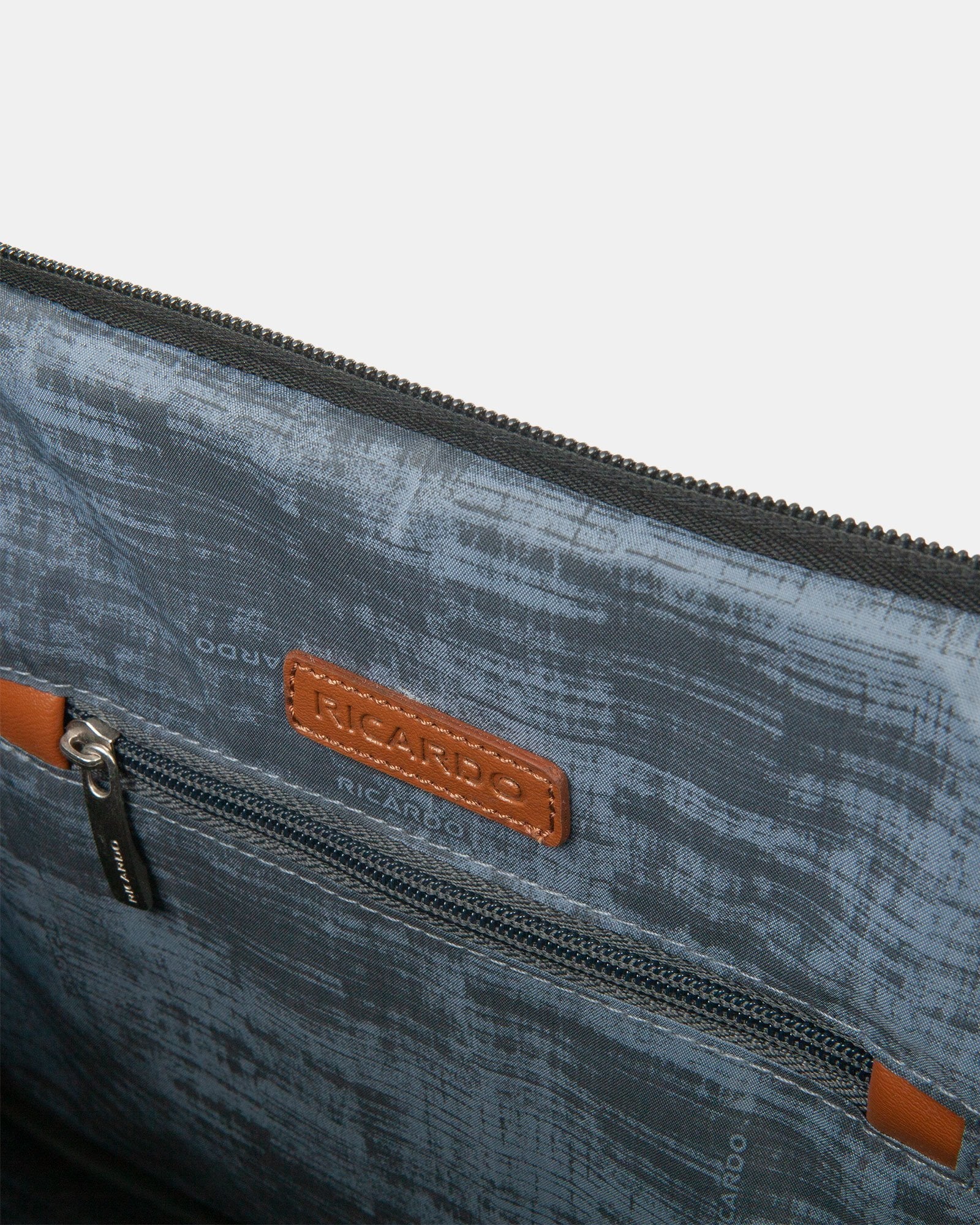 Ricardo Bevery Hills Sausalito Duffle Bag For 15” Padded Sleeve & Tablet Pocket