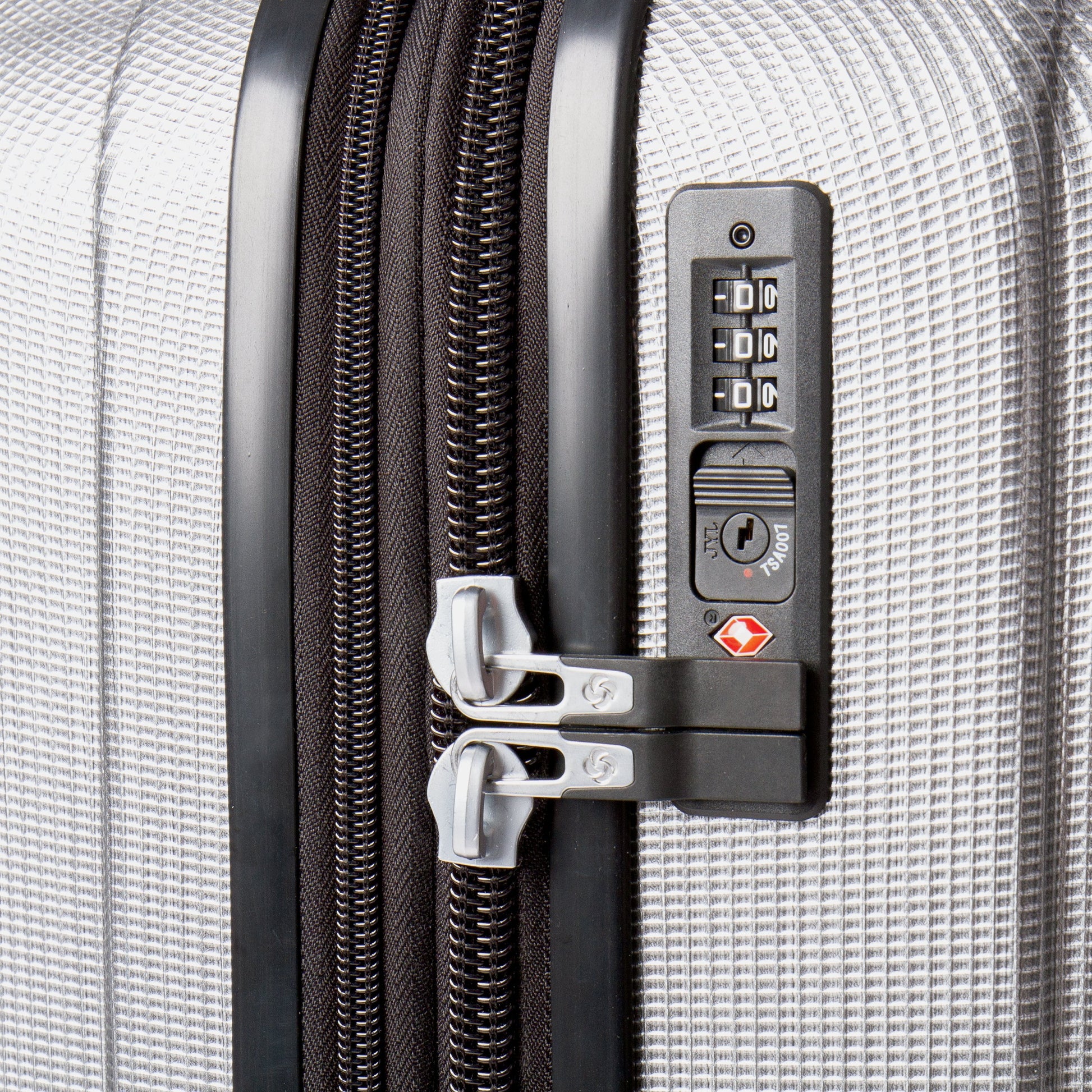 Samsonite Luggage Samsonite Omni 3.0 Medium Spinner Expandable Luggage