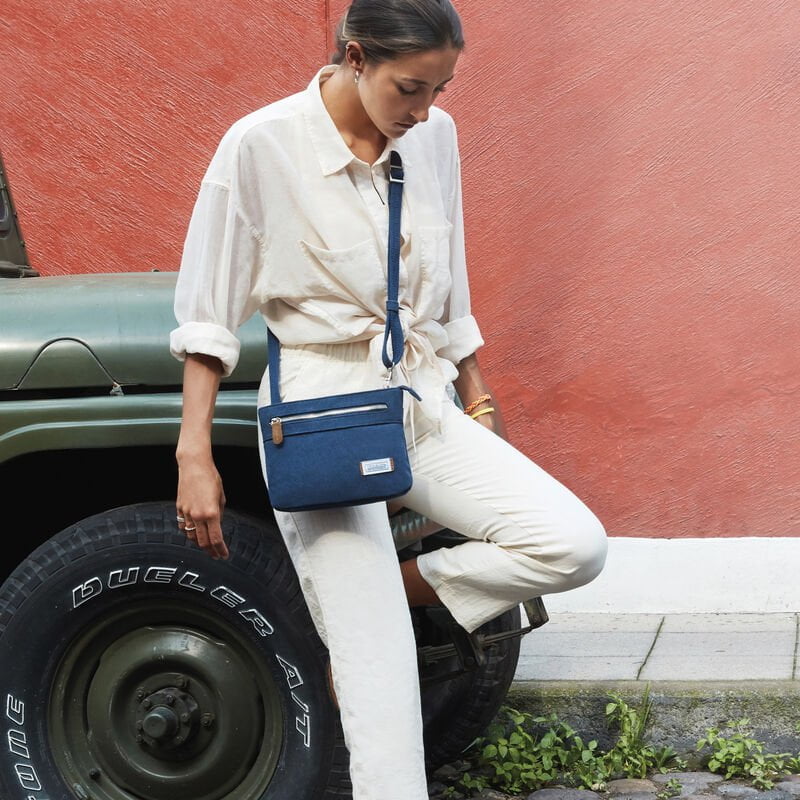 Travelon Cross-Body Bag Travelon Anti-Theft Heritage Small Crossbody